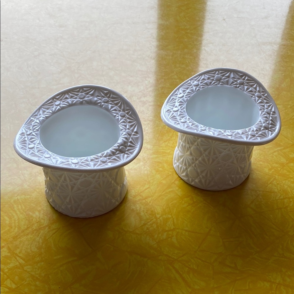 Pair of Vintage Milk Glass Top Hat’s